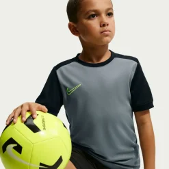 Academy Top Juniors