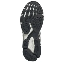 Adidas Spiritain 2000