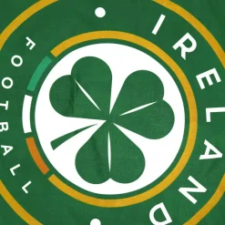 Adults Crest Football Flag