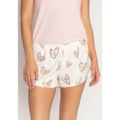 A Heart Full Of Daisies Short