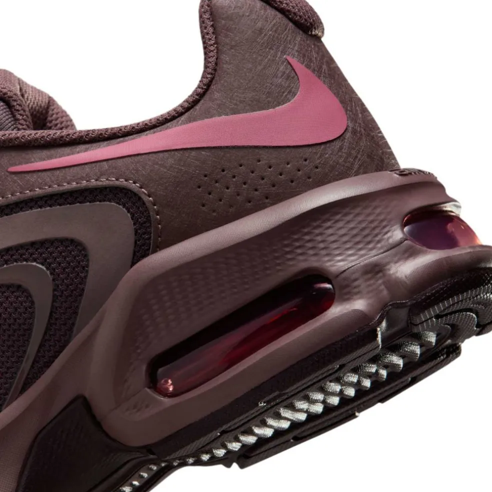 Air Max Fire Sneakers Womens