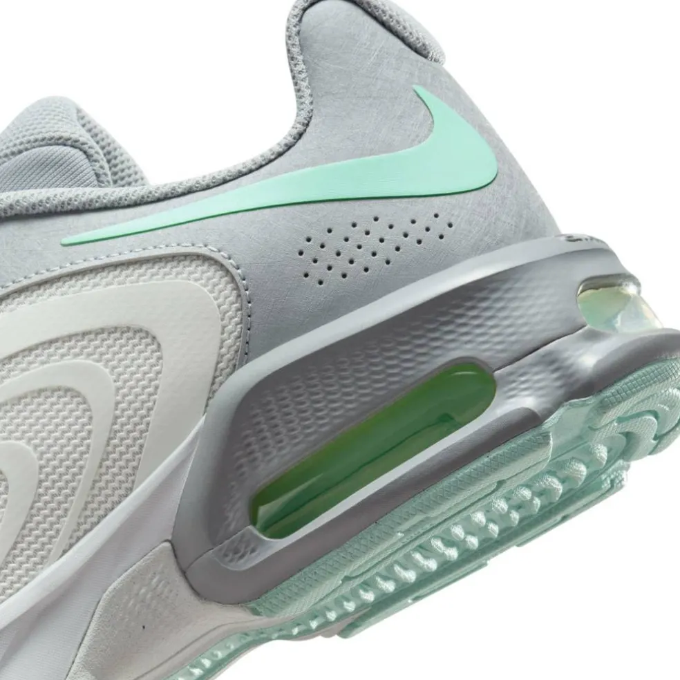 Air Max Fire Sneakers Womens