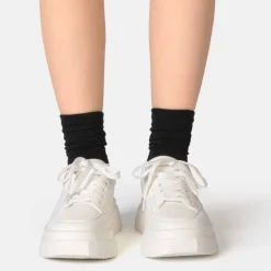 Ari Trainers