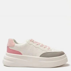 Ari Trainers