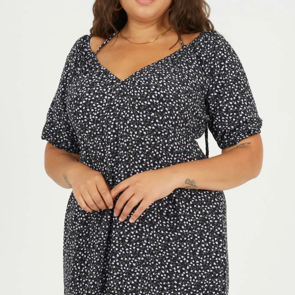 BS Plus Size Tiered Floral Midi Dress with Adjustable Sleeves