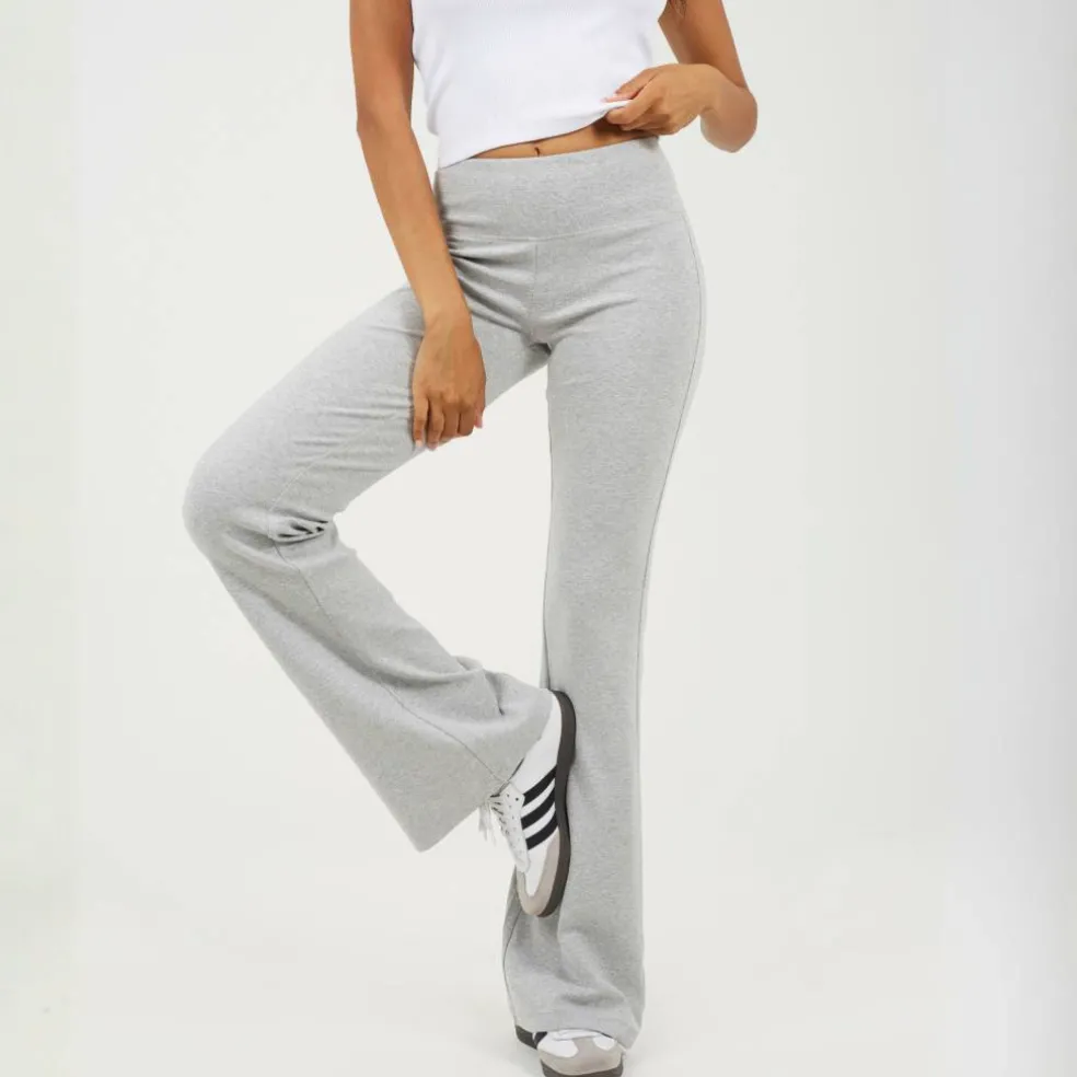 BS Womens Fiitted Yoga Pants with Flared Hem