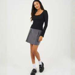BS Womens Long Sleeve Scoop Neck Top with Bow Detail.