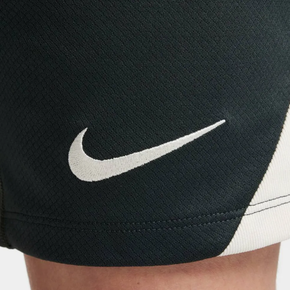 Chelsea Strike Shorts 2025 2026 Juniors