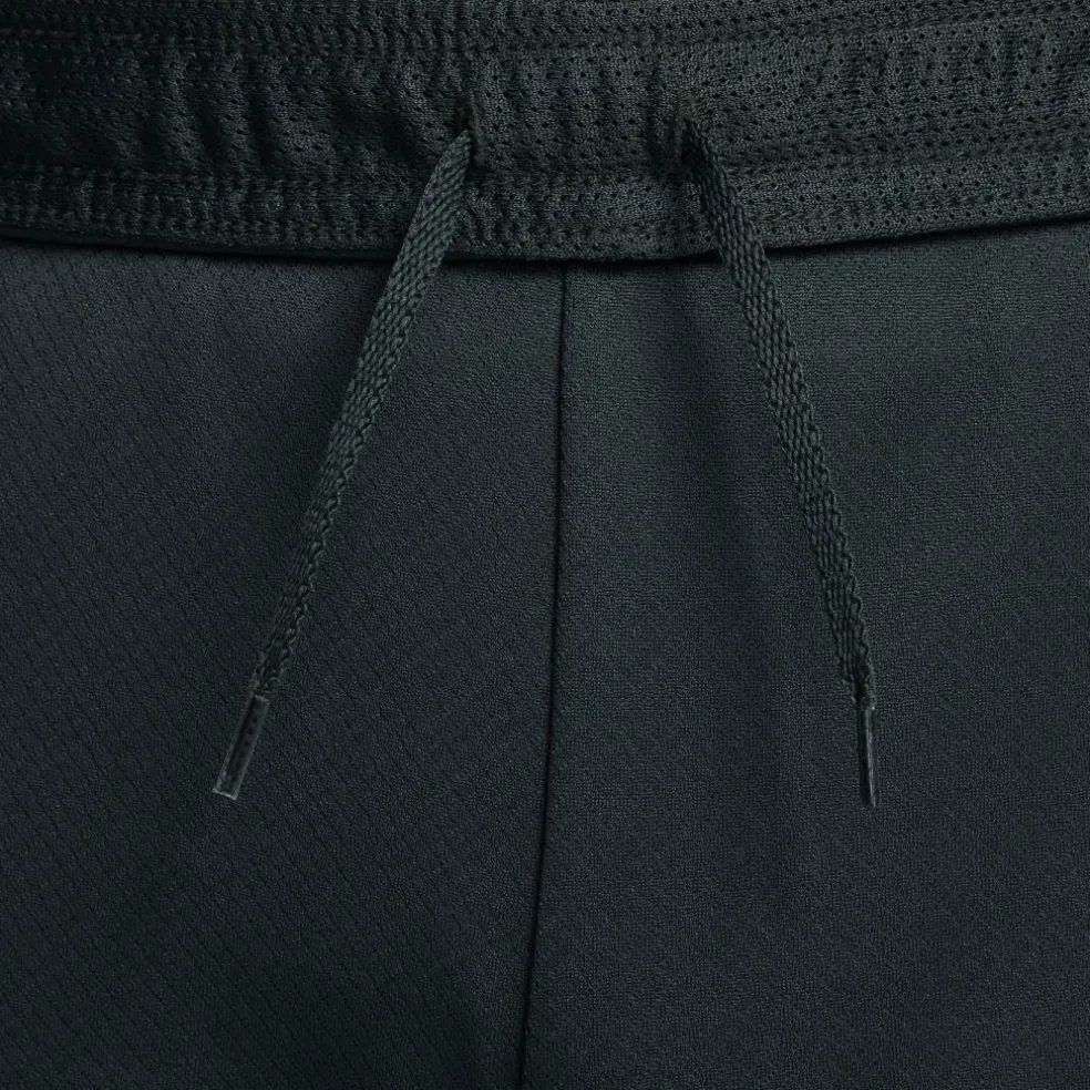 Chelsea Strike Shorts 2025 2026 Juniors