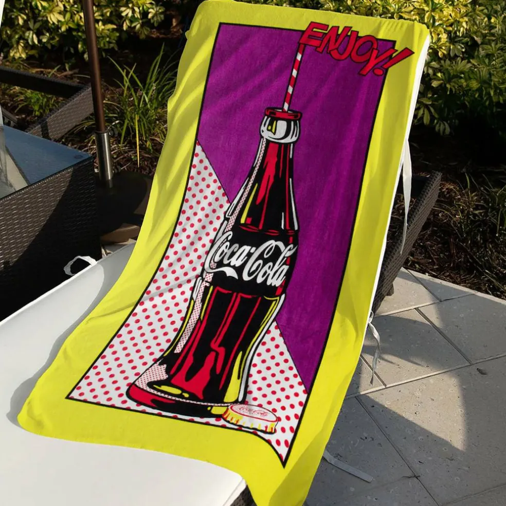 Coca-Cola Officially Licensed Pop Beach Towel 70 x 140 cm