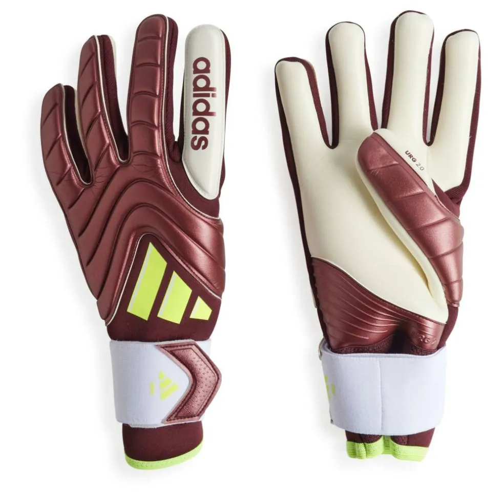 Copa Pro Goalkeeper Gloves Adults