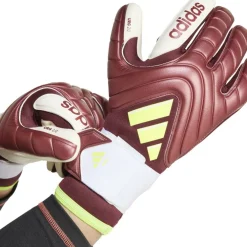 Copa Pro Goalkeeper Gloves Adults