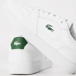Court Ace Sneakers