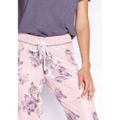 Cuffed pants