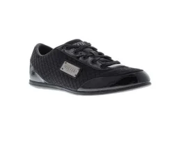 Dr Domello Junior Trainers
