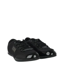 Dr Domello Junior Trainers