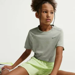 Dri-FIT Miler Big Kids' (Boys') Training Top