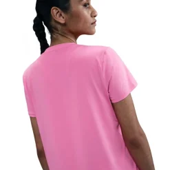 Dri-FIT One Women's Standard Fit Short-Sleeve Top