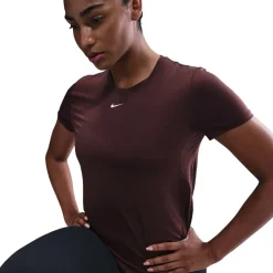 Dri-FIT One Women's Standard Fit Short-Sleeve Top