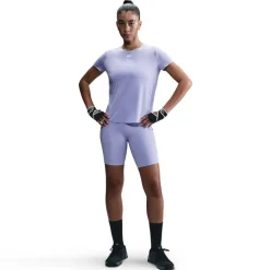 Dri-FIT One Women's Standard Fit Short-Sleeve Top