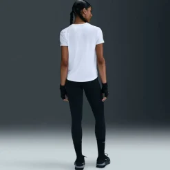 Dri-FIT One Women's Standard Fit Short-Sleeve Top