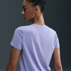 Dri-FIT One Women's Standard Fit Short-Sleeve Top
