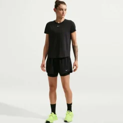 Dri-FIT One Women's Standard Fit Short-Sleeve Top