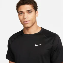 Dri-FIT Ready Men's Short-Sleeve Fitness Top