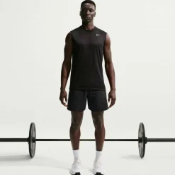 Dri-FIT Unlimited Men's 7 Unlined Woven Fitness Shorts