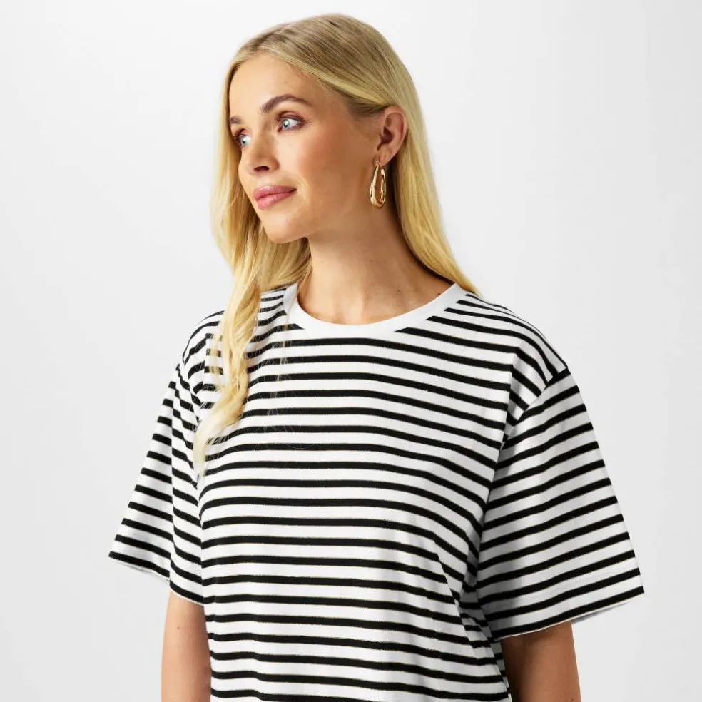 Essential T-Shirt