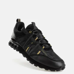 Fearia Hex-Tech Trainers