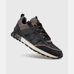 Fearia Hex-Tech Trainers