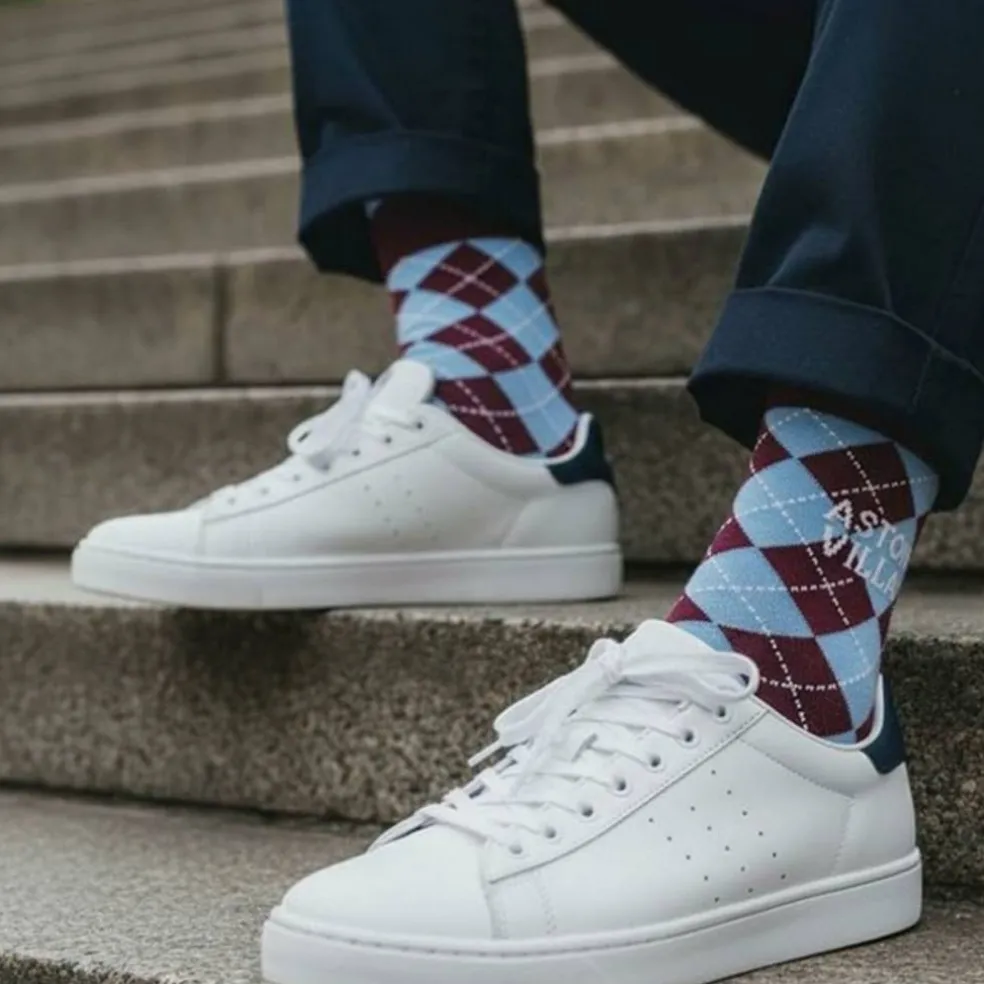 Football Officially Licensed Socks 2-Pack Size 7-11 Unisex