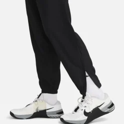 Form Dri-FIT Versatile Pant