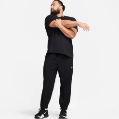 Form Dri-FIT Versatile Pant