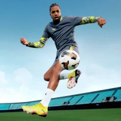 Future 8 Ultimate Firm Ground Football Boots Juniors