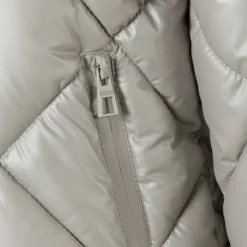 Girls quilted jacket with hood and zip pockets silver