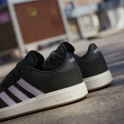 Grand Court Base 00s Womens Trainers