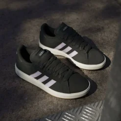 Grand Court Base 00s Womens Trainers