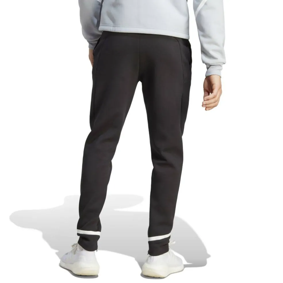 Juventus Gameday Tracksuit Bottoms 2023 2024 Adults