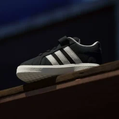 Kids' Low-Top Trainers