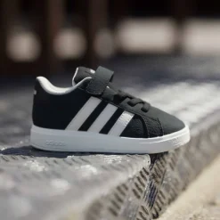 Kids' Low-Top Trainers