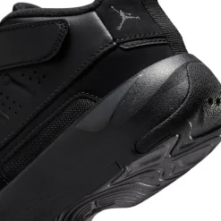 Kids' Max Aura Basketball Trainers
