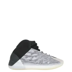 Kids Performance-ready Sneakers