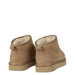 Low Snug Boots Womens