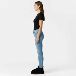 Low Snug Boots Womens