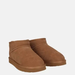 Low Snug Boots Womens