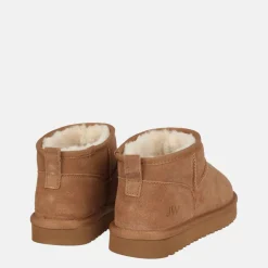 Low Snug Boots Womens