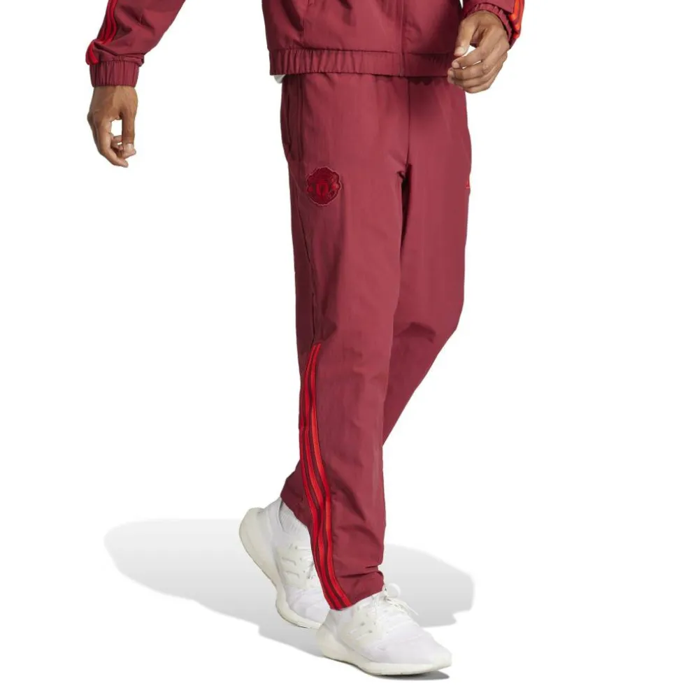 Manchester United Presentation Bottoms 2023 2024 Adults