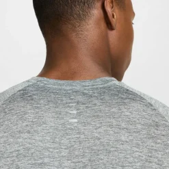 Mens Nike Stride Short Sleeve Performance T-Shirt